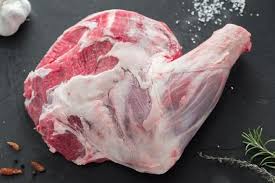 Rôti d'épaule agneau +-1 kg